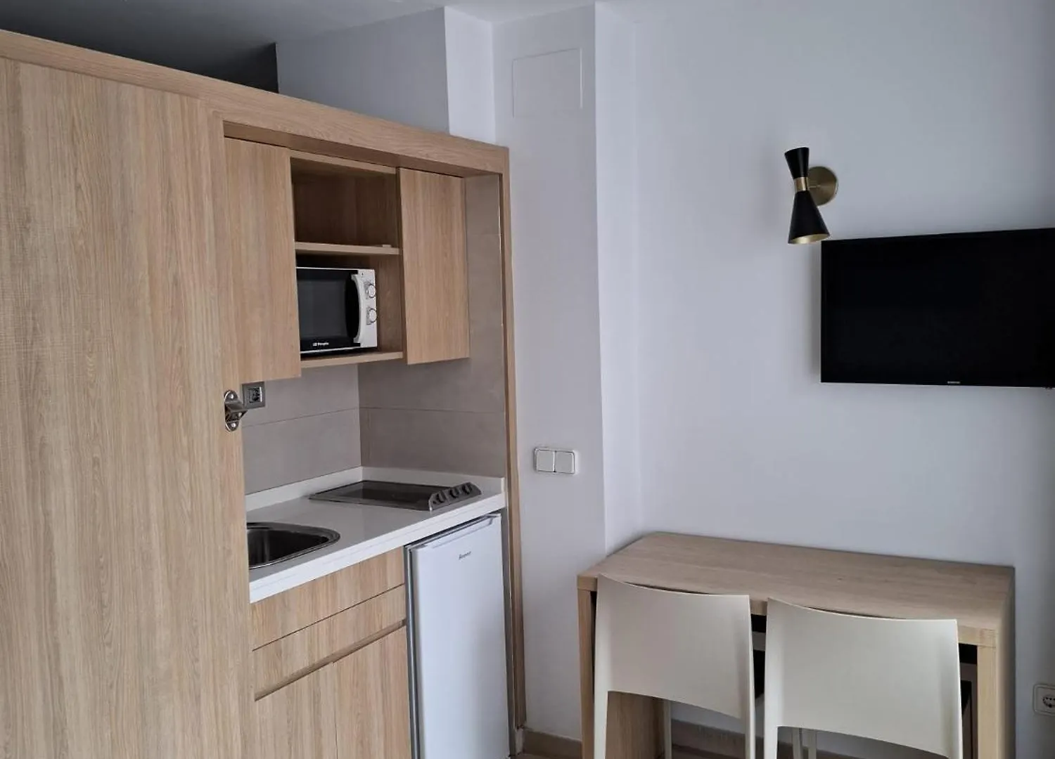 Sunside Ibiza Studios - Only Adults- Formerly Known As Central Park San Antonio  Apartment San Antonio (Ibiza)