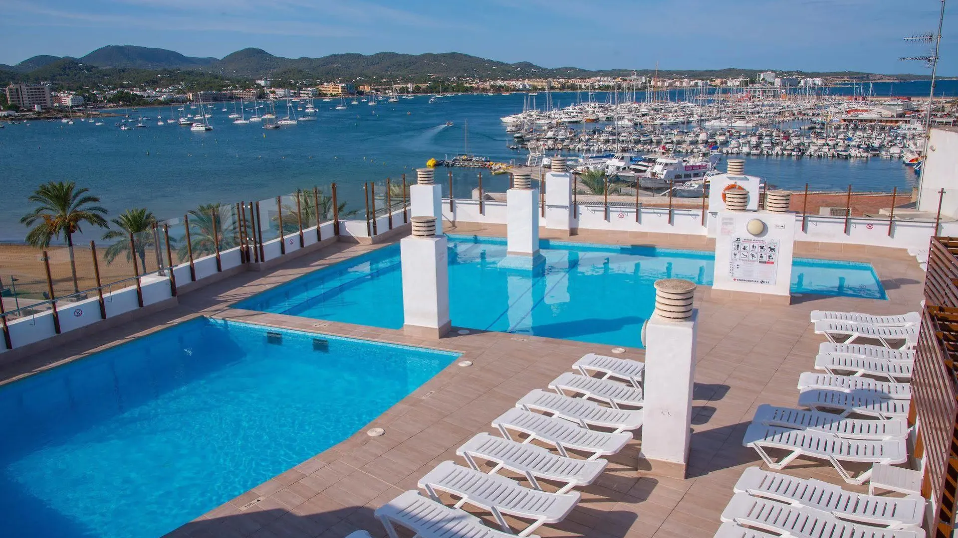 Sunside Ibiza Studios - Only Adults- Formerly Known As Central Park San Antonio