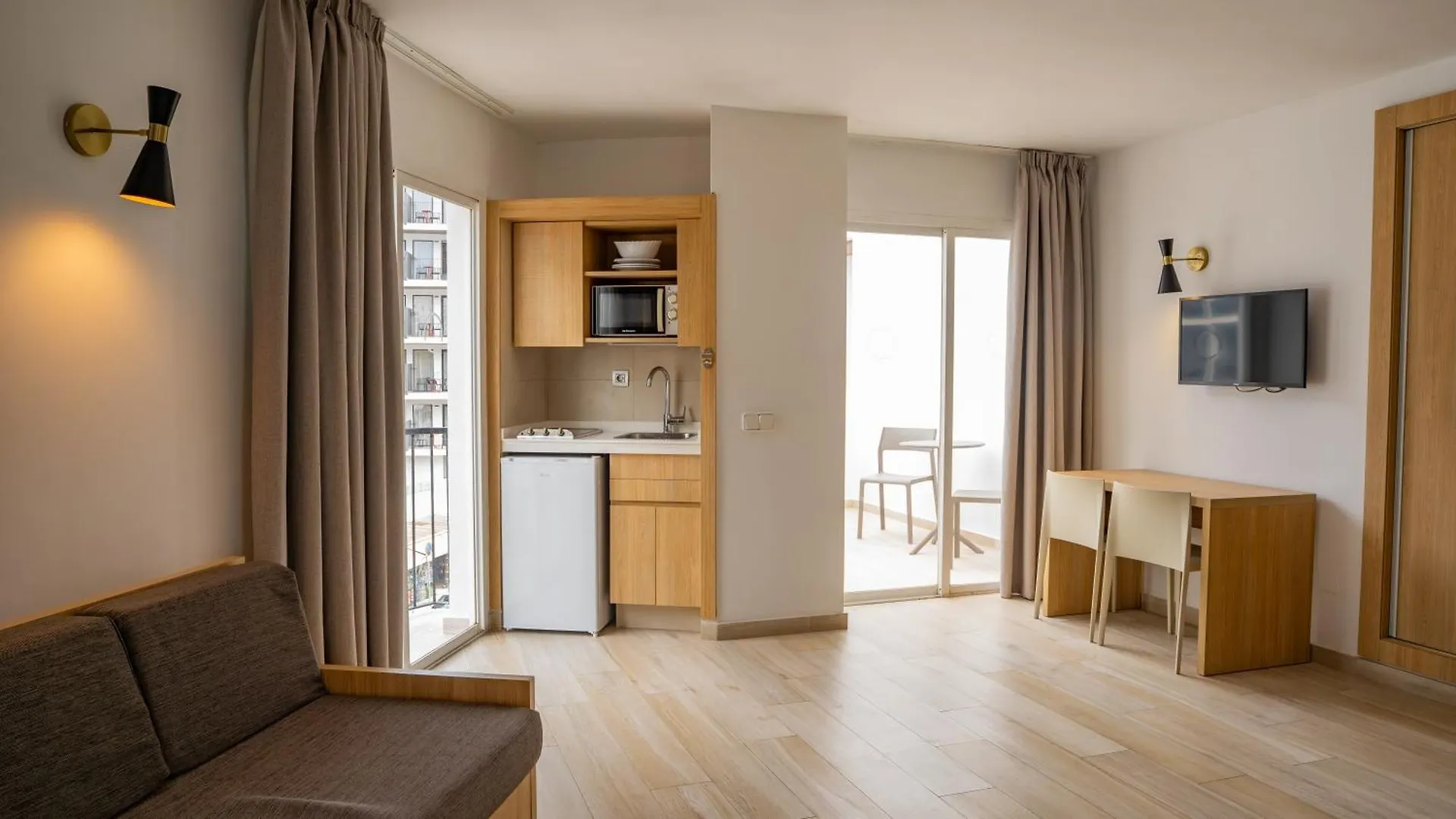 Sunside Central Park Apartamentos - Only Adults San Antonio Abad